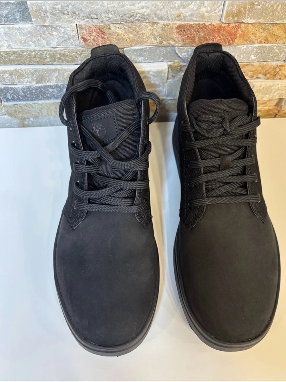 Timberland Davis Square Chukka Sneakers Men’s 10 Triple Black Nubuck NWT